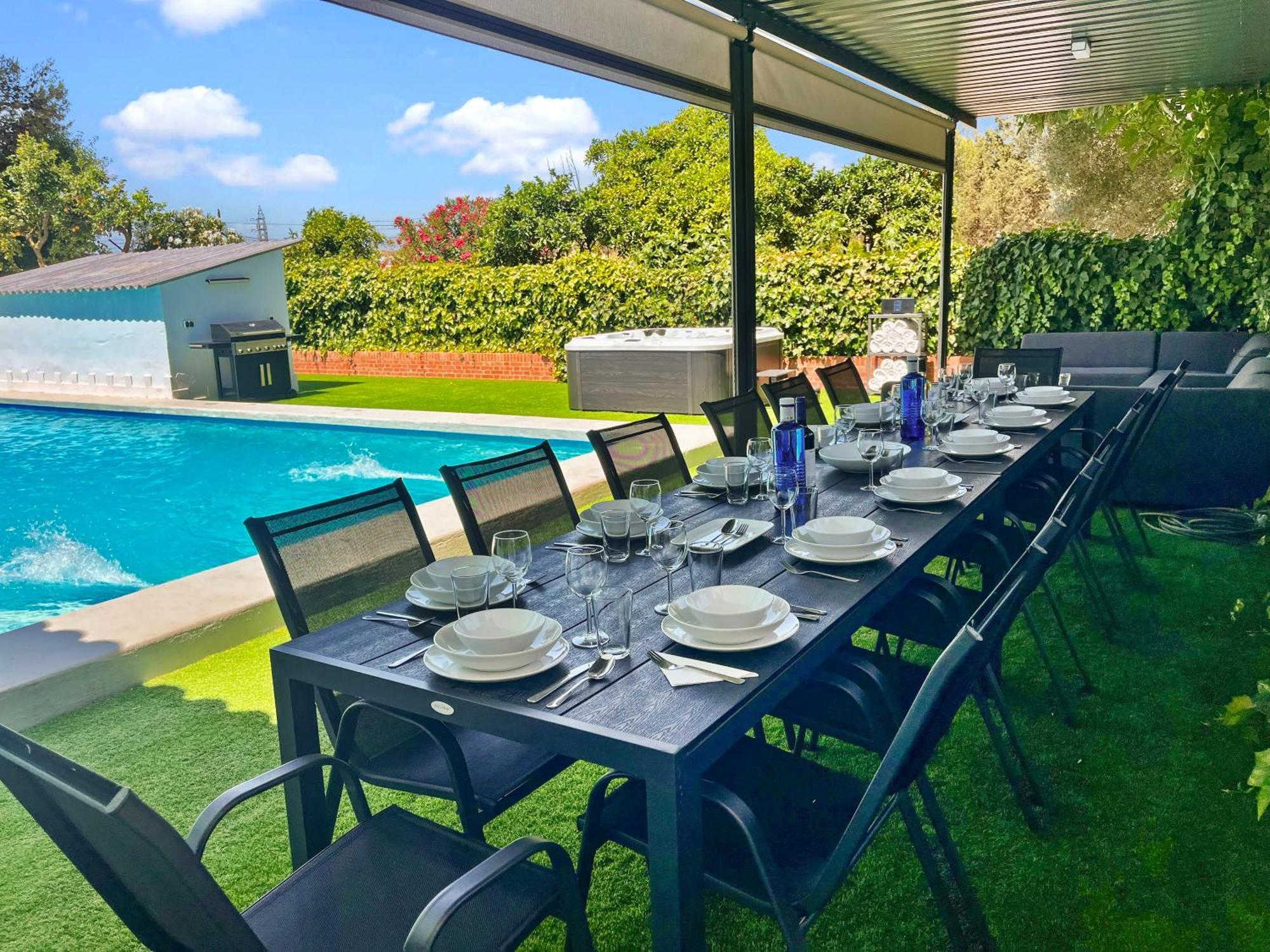 Villa San Patricio I Piscina Privada I Jacuzzi Spa I Bbq I Ps5 I Aire Acon I 3000M2 I 5Min-Centro Jerez de la Frontera Kültér fotó