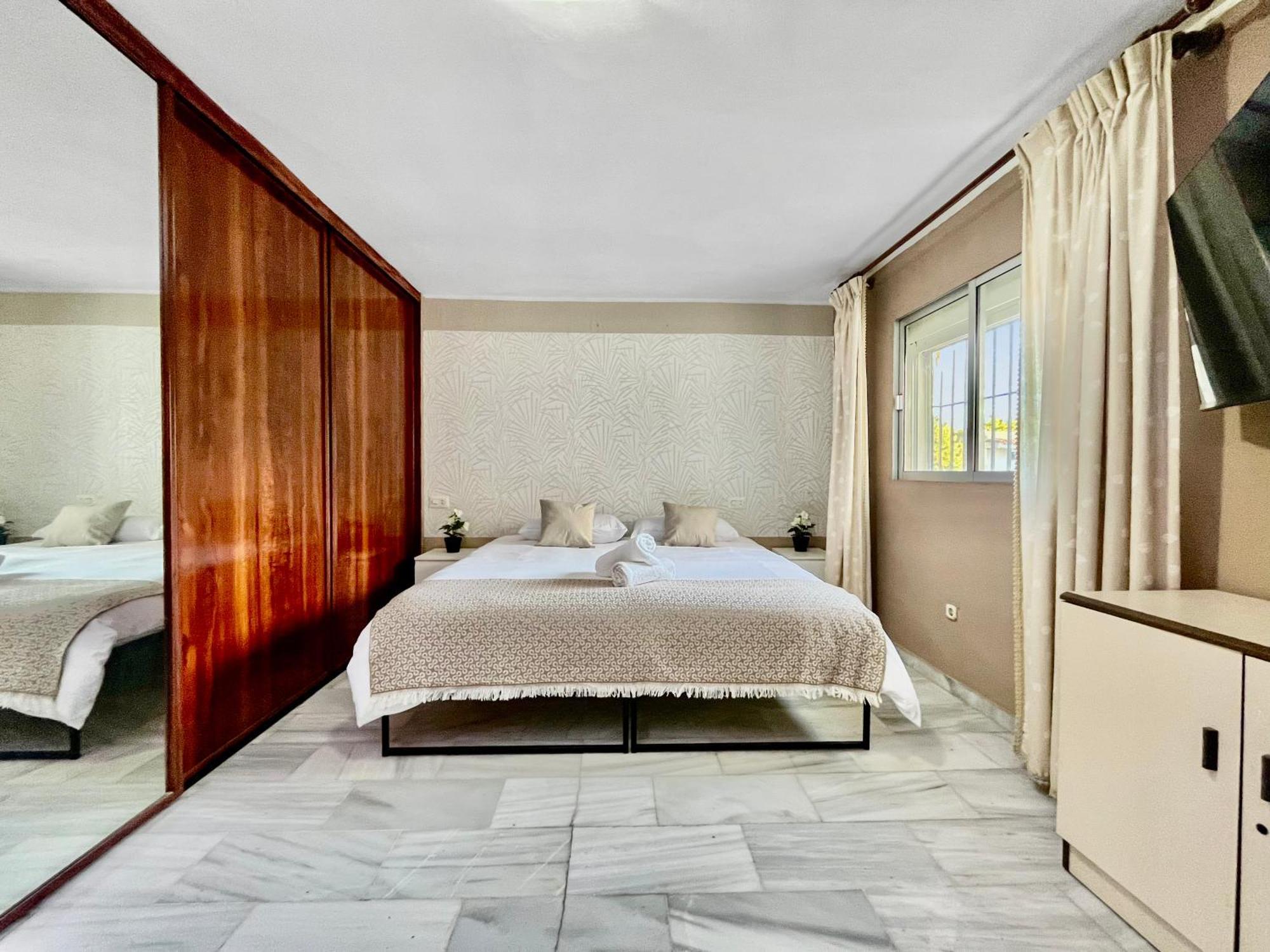 Villa San Patricio I Piscina Privada I Jacuzzi Spa I Bbq I Ps5 I Aire Acon I 3000M2 I 5Min-Centro Jerez de la Frontera Kültér fotó